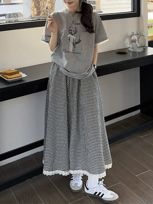【587】2色展開 2点セット ロゴプリント 半袖 Tシャツ+ チェック柄 レースヘム ロングスカート/ワイドパンツ ハイウエスト ゆったり トップス 体型カバー 韓国風 夏 同色系ヘアアクセサリー付き レディース