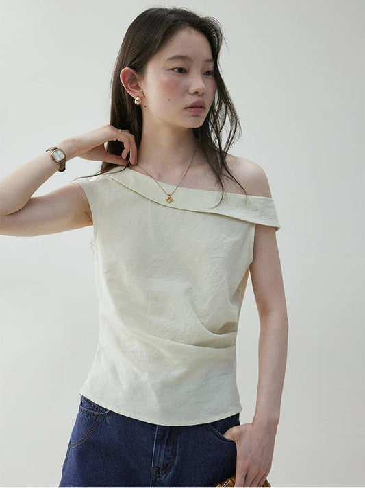 【597】[数量限定！50%OFF！] アシンメトリー オフショルダー オフショルダー ブラウス レディース 夏 新作 体型カバー ゆったり トップス 不規則プリーツ シンプル 上品 着痩せ