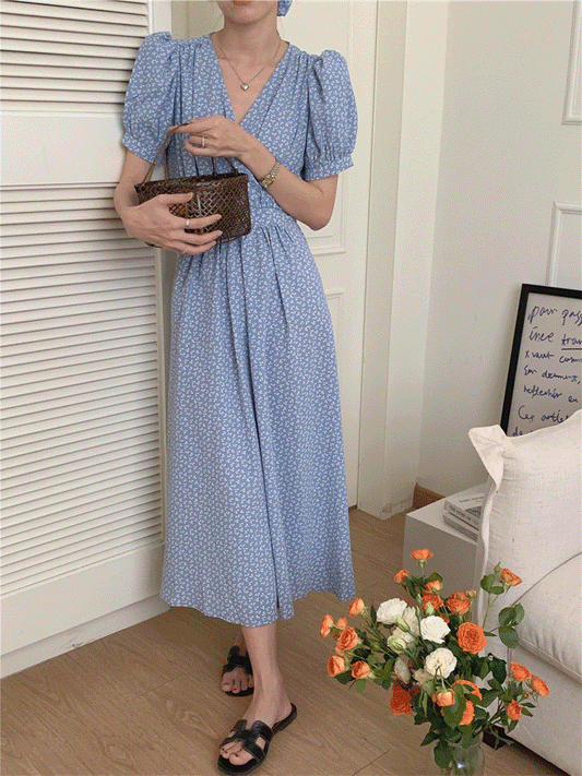 【734】3色展開 花柄ワンピース Vネック パフスリーブ ウエストマーク ロング丈 フレアシルエット 体型カバー 夏服